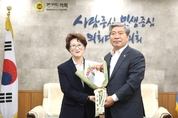 송한준 도의장, 코로나19 재난극복 위한 '플라워 버킷 챌린지' 캠페인 동참