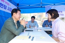 김동근 시장, 송산2동서 '현장시장실' 열고 시민들과 소통