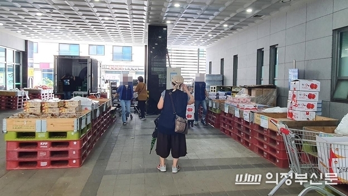 의정부농협 송양지점 하나로마트 1층 주차장 전경(사진설명)