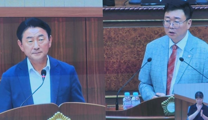 김태은 의정부시의원(오른쪽)이 지난 5일 김동근 의정부시장(왼쪽)을 상대로 시정질의하고 있다.(사진설명)